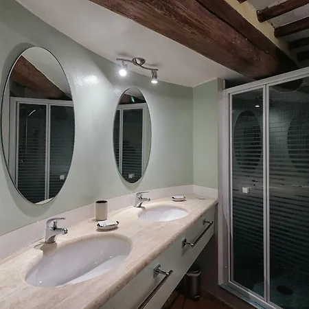 Apartment Testamatta